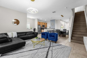 5 Bedroom- 4 Bathroom Paradise Palms 8964 Cp
